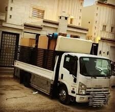 سيارة نقل عفش داخل الرياض